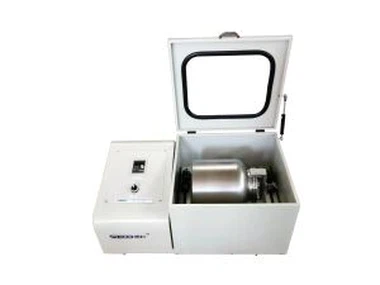 Fresadora de bolas para laboratorio